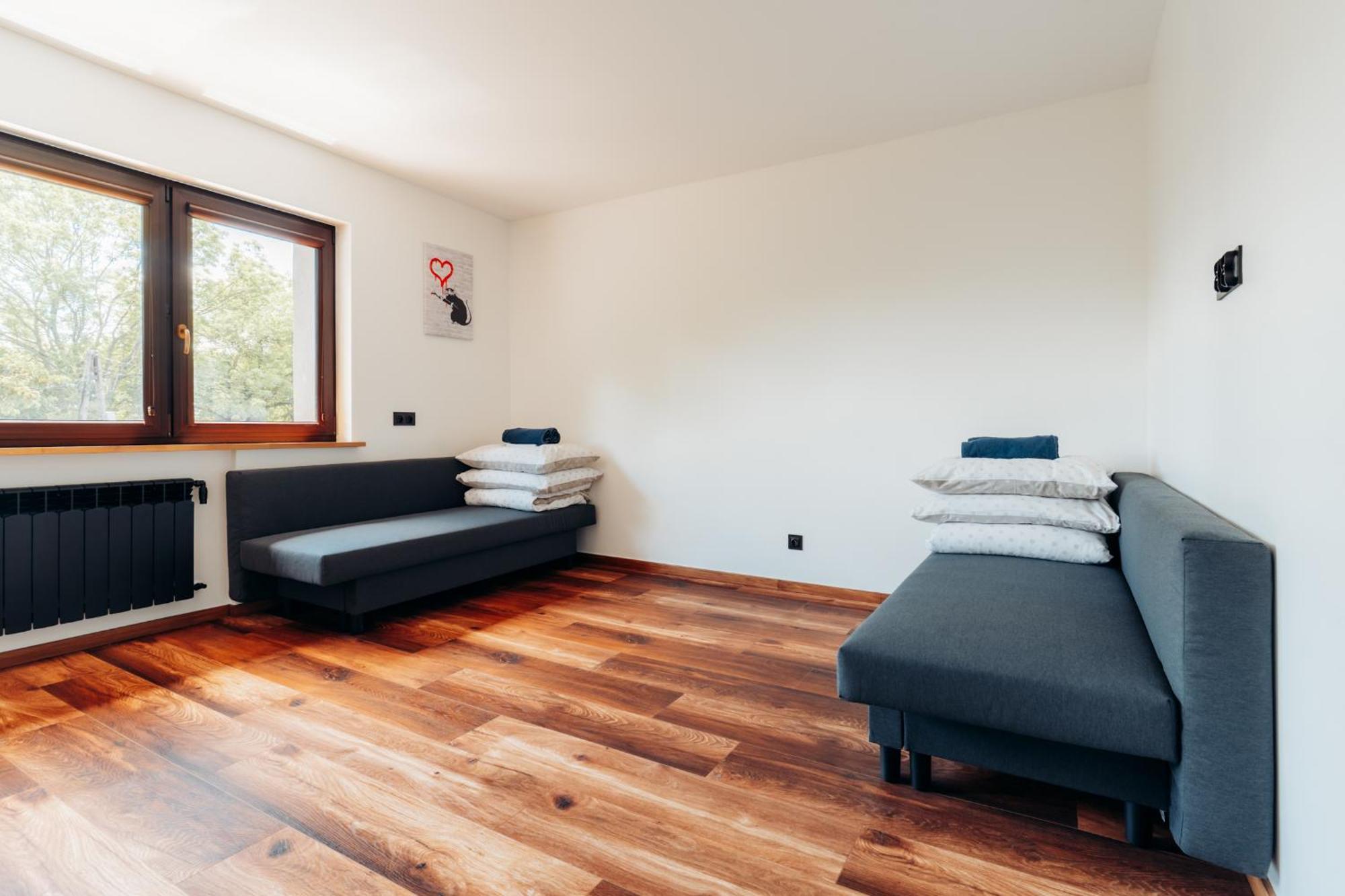 Apartament Komfortowy W Spokojnej Dzielnicy