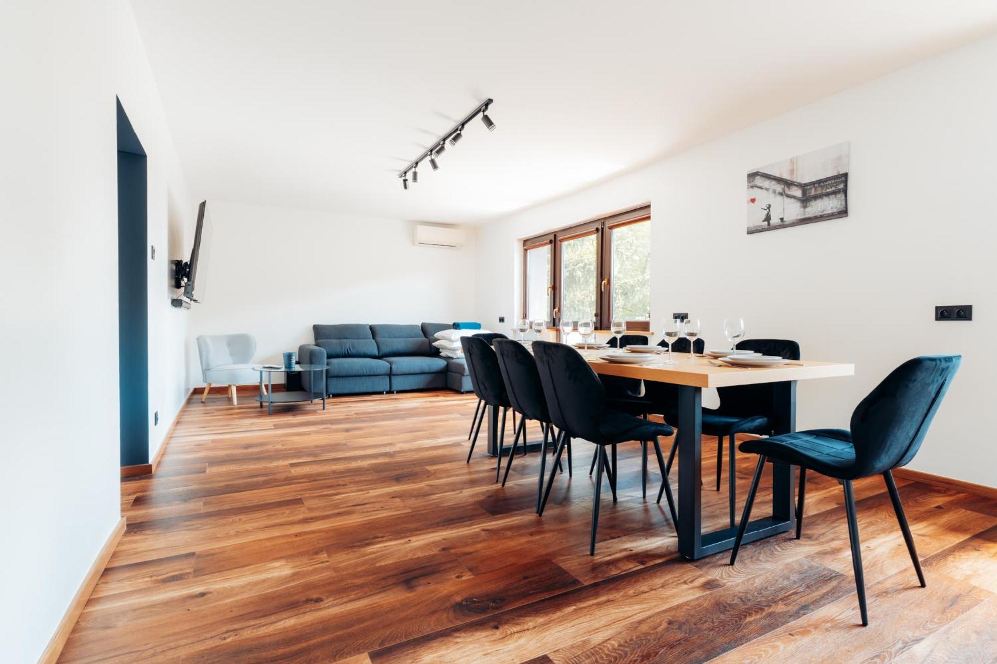 Apartament Komfortowy W Spokojnej Dzielnicy